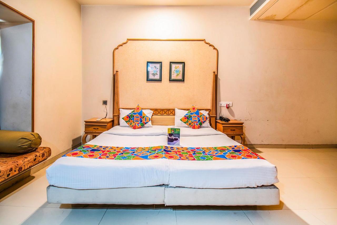 Collection O Hotel Rajwada Near The Pavillion 浦那 外观 照片